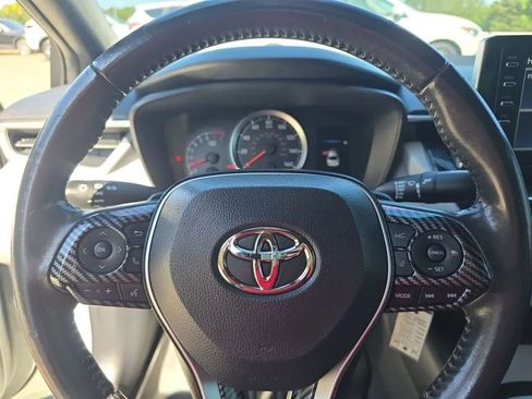 Used 2020 Toyota Corolla SE FWD image 17