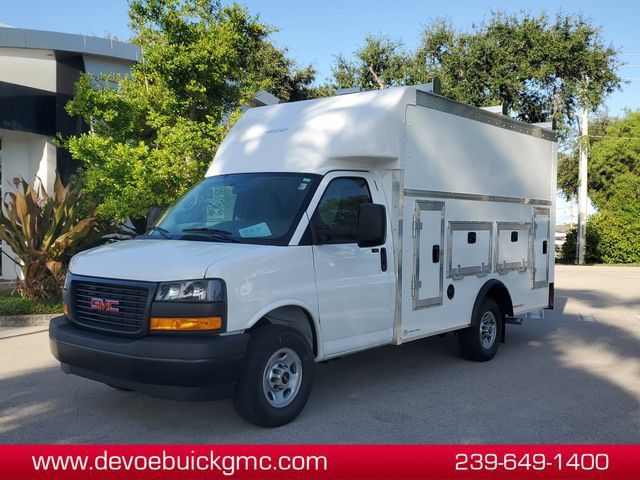 New 2026 GMC Savana 3500 w/ Power Convenience Package RWD 360° Tour