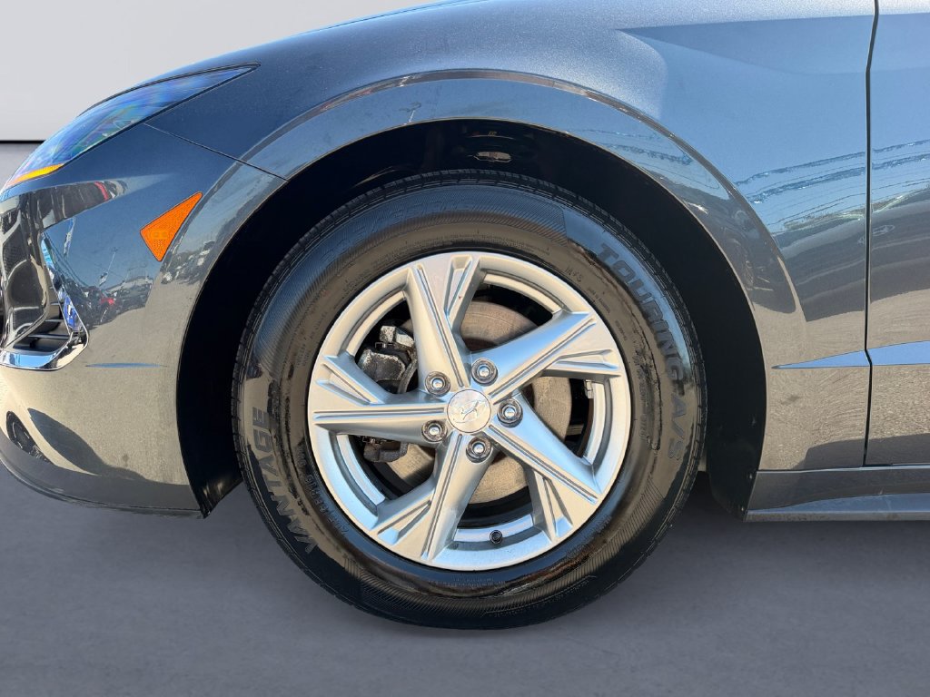 Used 2022 Hyundai Sonata SE w/ Cargo Package FWD image 9
