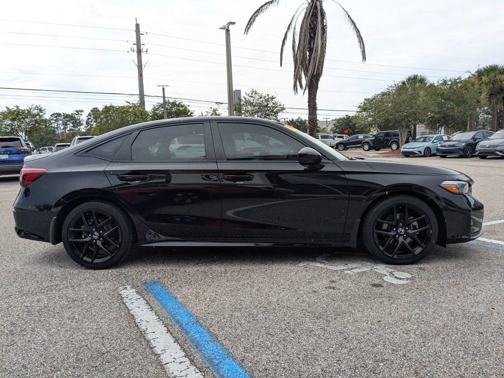 Used 2025 Honda Civic FWD Hybrid Sedan image 8