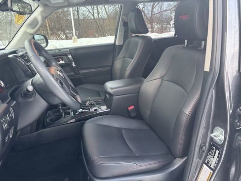 Certified 2022 Toyota 4Runner TRD Off-Road Premium image 43