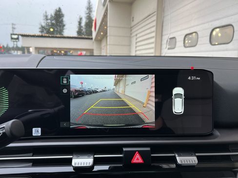 New 2026 Kia Sportage EX w/ EX Panoramic Sunroof Package image 22