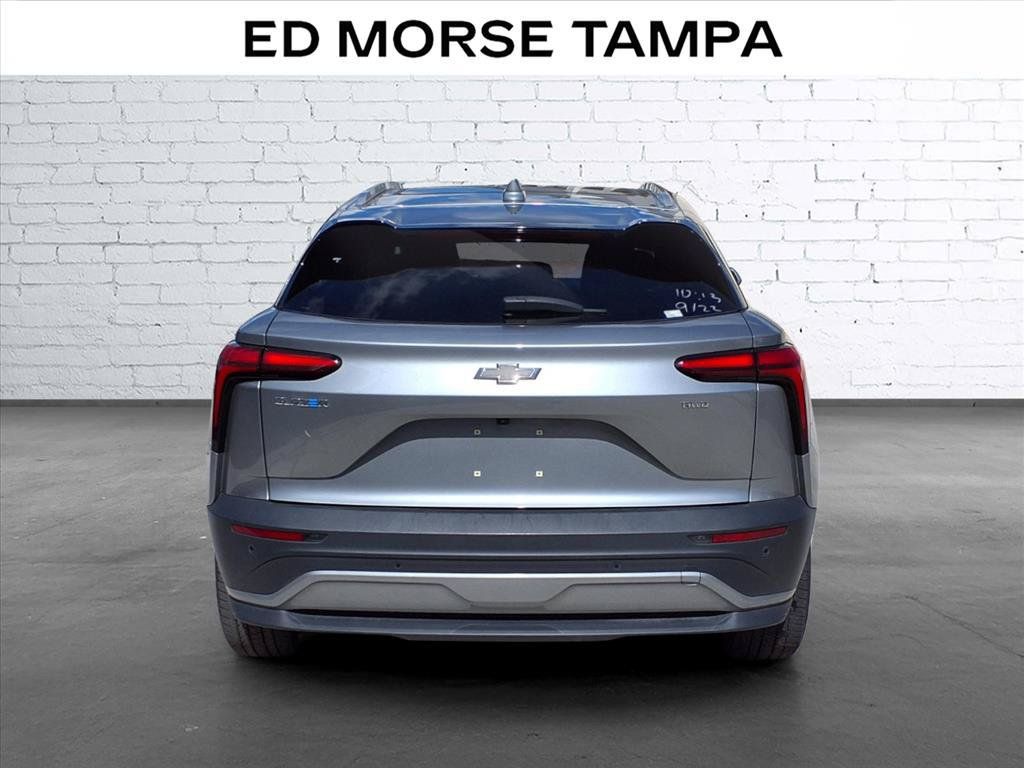 Used 2024 Chevrolet Blazer EV LT AWD/4WD image 4