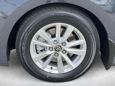 Certified 2025 Toyota Camry LE w/ Convenience Package FWD image 17