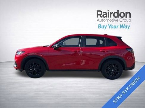 Used 2023 Honda HR-V Sport image 4