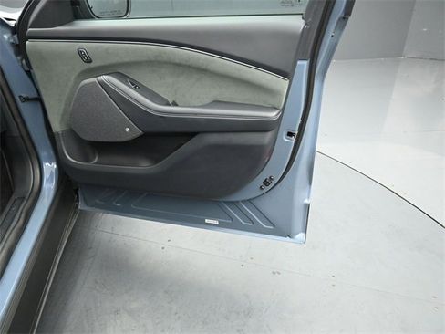 Certified 2024 Ford Mustang Mach-E GT image 33