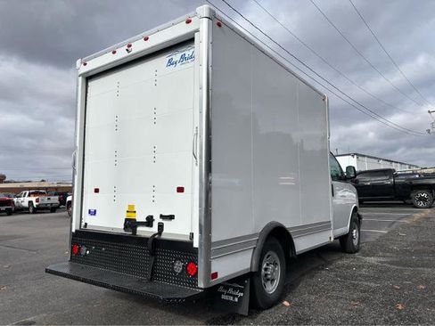 New 2025 Chevrolet Express 3500 w/ Power Convenience Package image 17
