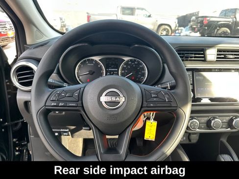 Used 2025 Nissan Versa S w/ Trunk Package FWD image 17