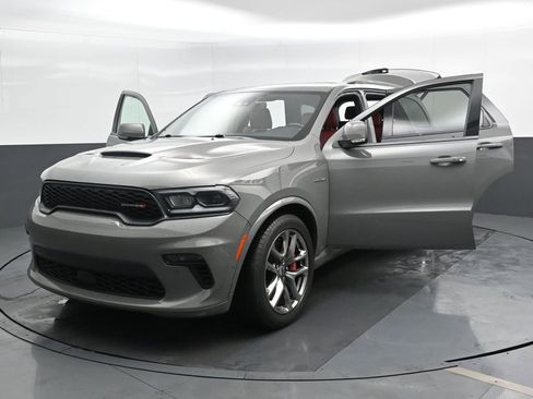 Used 2022 Dodge Durango R/T w/ Tow 'N Go Package AWD/4WD image 47