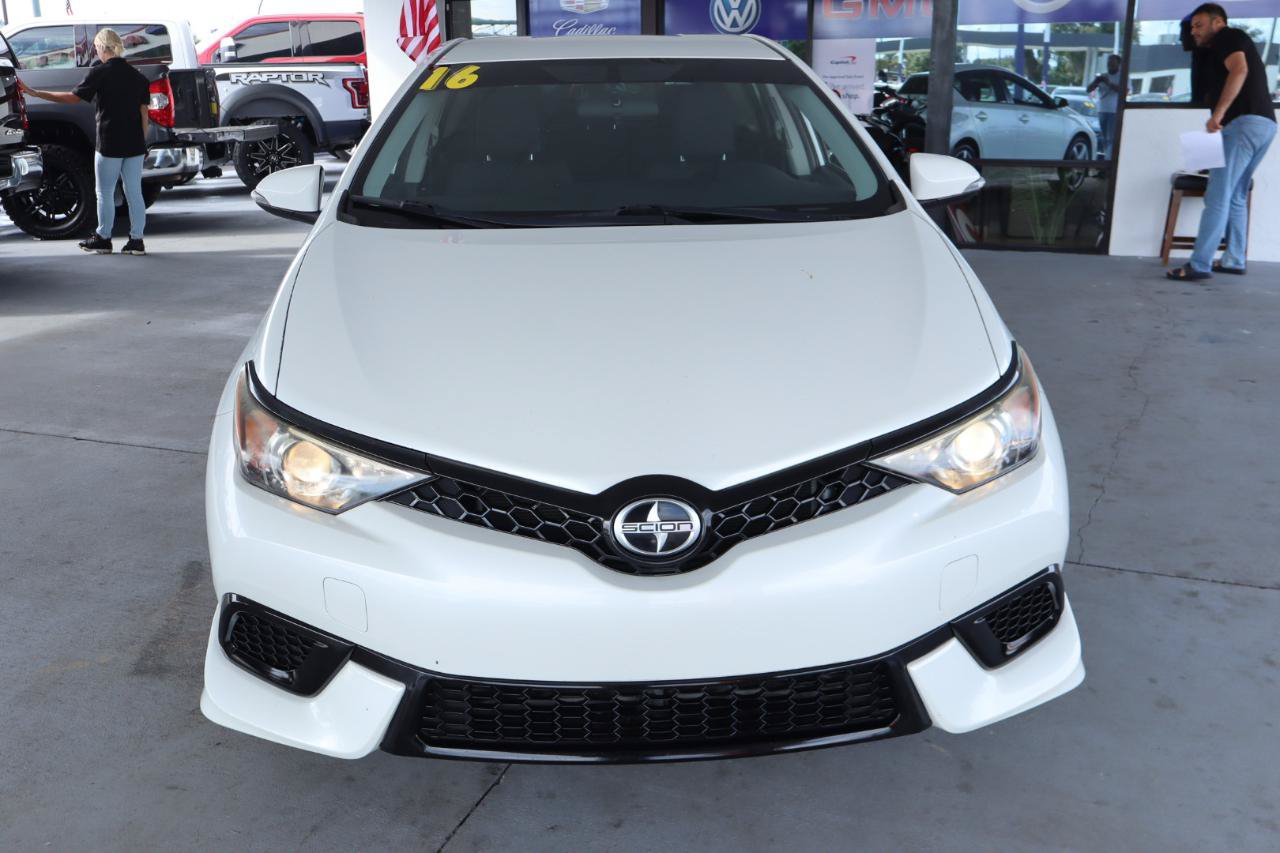 Used 2016 Scion iM FWD image 13