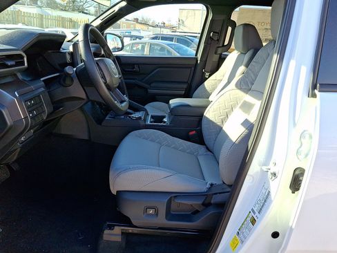 New 2026 Toyota Tacoma SR5 image 9