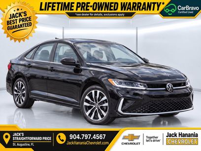 Used 2025 Volkswagen Jetta SE