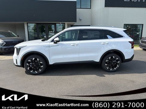 New 2026 Kia Sorento EX AWD/4WD image 2