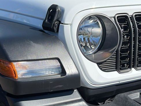 Used 2024 Jeep Wrangler Sport image 3