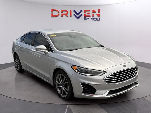 Used 2019 Ford Fusion SEL FWD image 7