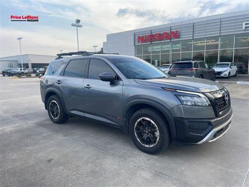 Used 2023 Nissan Pathfinder Rock Creek AWD/4WD image 2