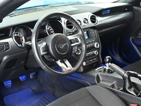 Used 2017 Ford Mustang GT w/ GT Performance Package RWD image 20