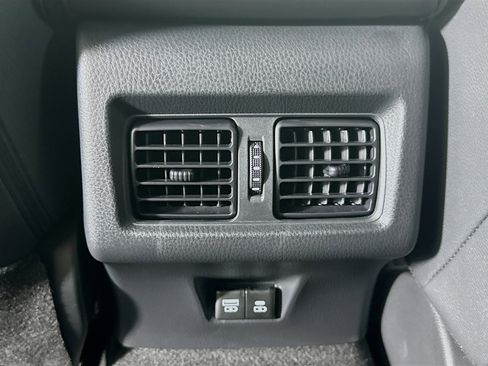 Used 2026 Toyota Camry SE FWD image 28