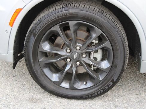 Used 2024 Dodge Durango R/T w/ Blacktop Package image 8