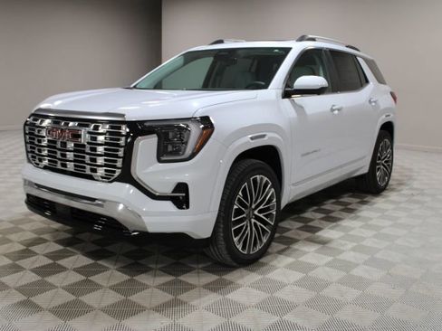 New 2026 GMC Terrain Denali AWD/4WD image 7