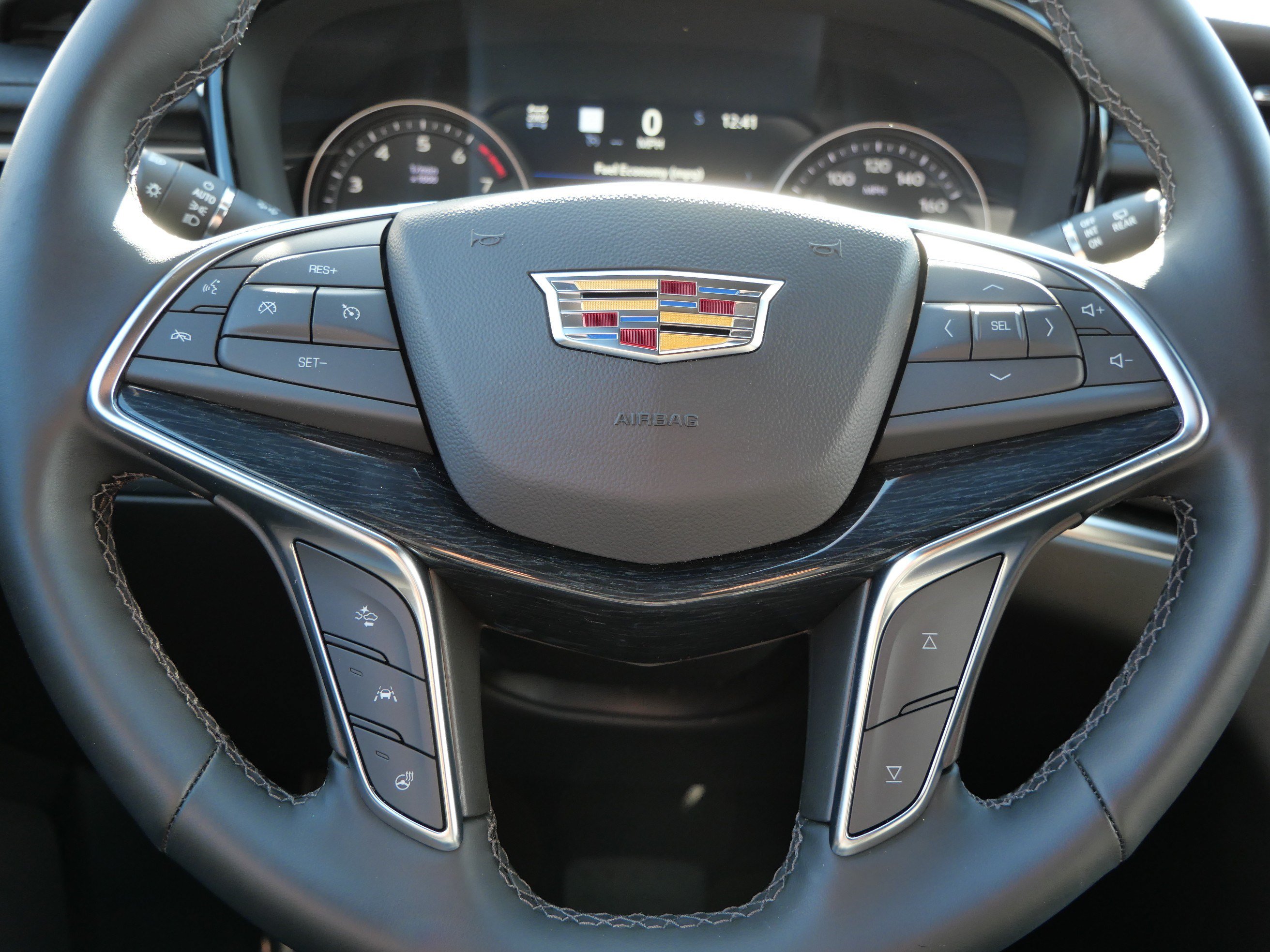 Used 2026 Cadillac XT5 Premium Luxury w/ LPO, Floor Liner Package AWD/4WD image 25