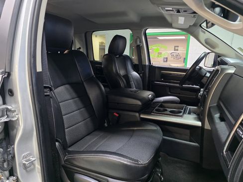 Used 2014 RAM 1500 Sport image 24