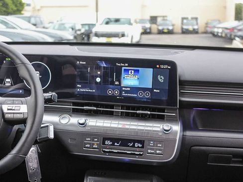 New 2026 Hyundai Kona Limited FWD image 18