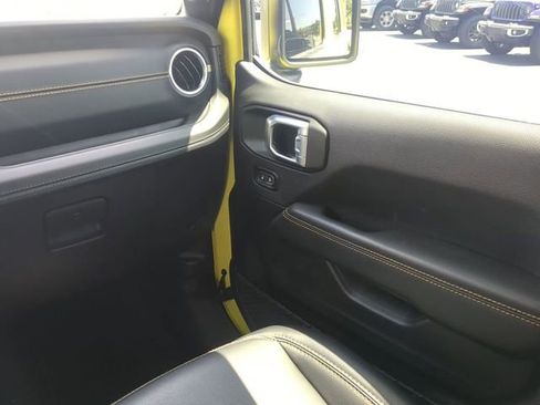 Used 2024 Jeep Wrangler Unlimited Sahara w/ Safety Group image 18