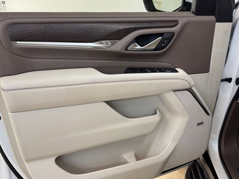 Used 2021 GMC Yukon Denali image 41