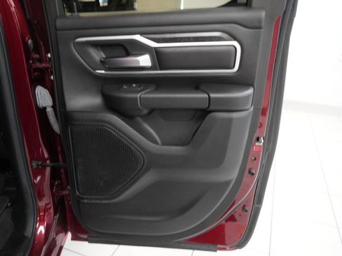 Used 2023 RAM 1500 Big Horn AWD/4WD image 30