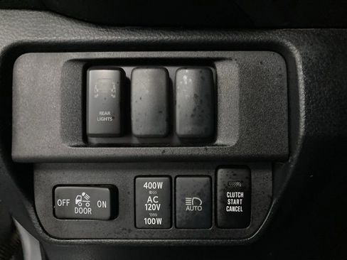 Used 2019 Toyota Tacoma TRD Off-Road image 28