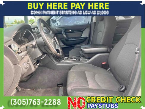 Used 2015 Chevrolet Traverse LT FWD image 9