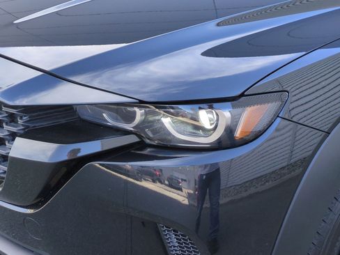 Used 2025 MAZDA CX-50 AWD 2.5 S w/ Premium Package image 10