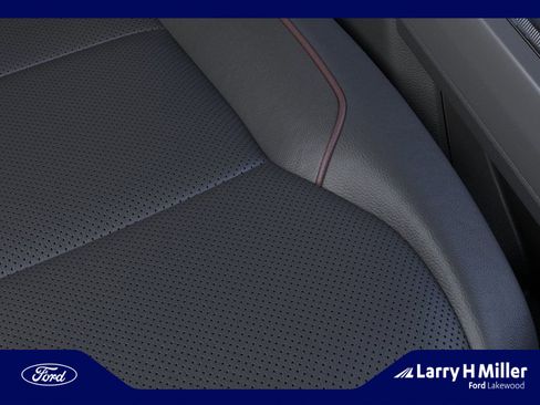 New 2026 Ford F350 Lariat w/ Black Appearance Package image 16