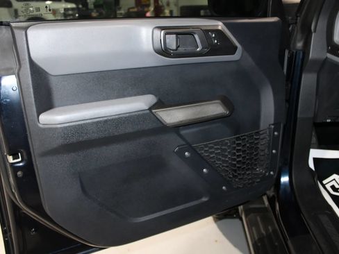 Used 2021 Ford Bronco Black Diamond w/ Sasquatch Package AWD/4WD image 32