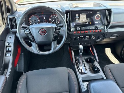 Used 2025 Nissan Frontier Pro-X RWD image 22