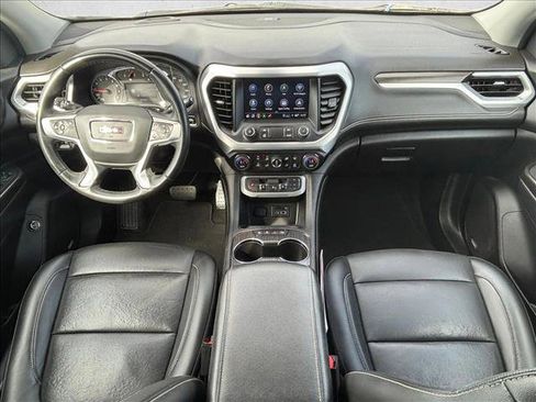 Used 2023 GMC Acadia SLT image 18