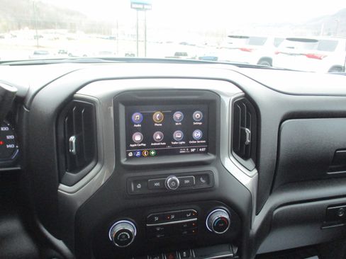 Certified 2025 Chevrolet Silverado 1500 Custom image 16