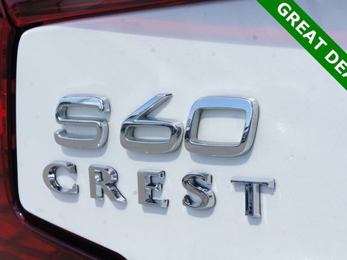 Used 2020 Volvo S60 T6 Momentum image 11