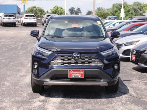 Certified 2025 Toyota RAV4 Limited w/ Advanced Technology Package AWD/4WD image 4