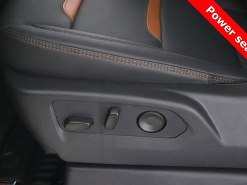 Used 2026 GMC Sierra 2500 AT4 w/ AT4 Preferred Package AWD/4WD image 19