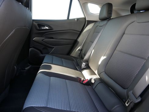 New 2026 Chevrolet Trax LT w/ Driver Confidence Package image 5