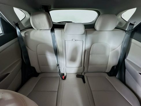 Used 2020 Hyundai Tucson SE w/ Cargo Package FWD image 13