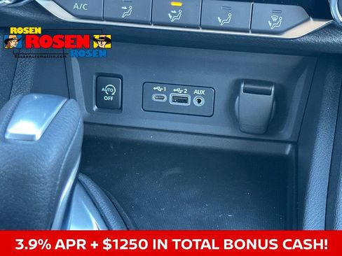 New 2025 Nissan Sentra SV image 21