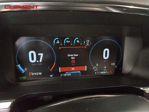 Used 2021 Ford F150 Platinum w/ FX4 Off-Road Package image 13