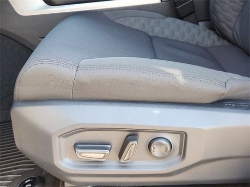 New 2026 Toyota Tundra SR5 image 18