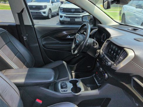 Used 2018 GMC Terrain Denali w/ Driver Alert Package II AWD/4WD image 10