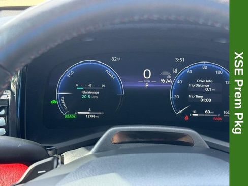 Used 2025 Toyota Camry XSE FWD image 22