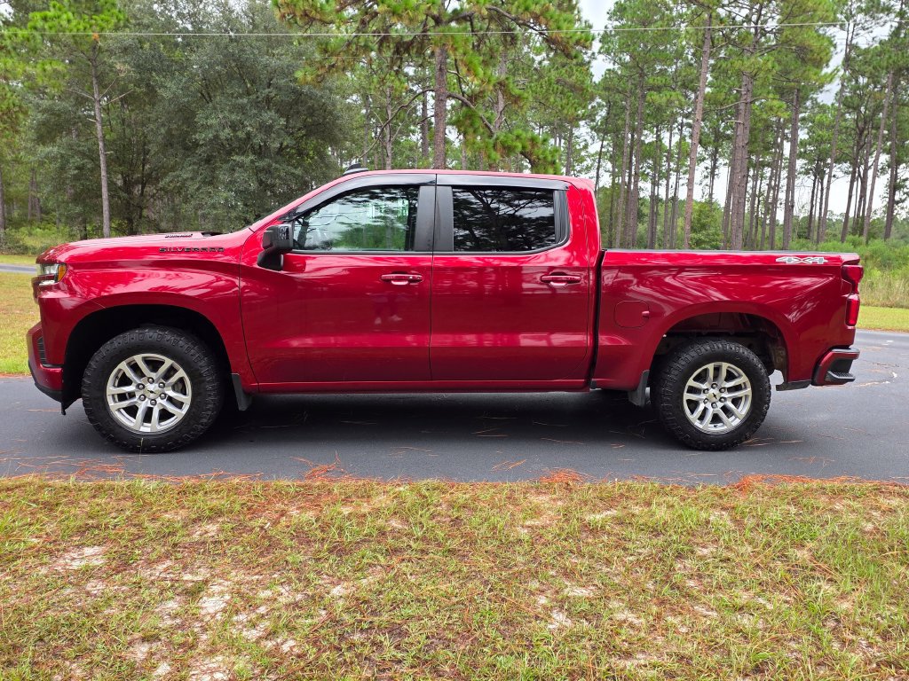 Used 2022 Chevrolet Silverado 1500 RST AWD/4WD image 2