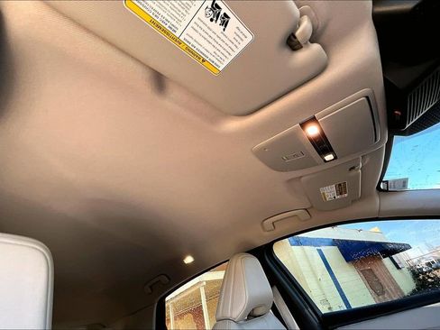 Used 2023 Nissan Ariya FWD image 15